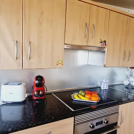 Dom wakacyjny Small Rooftop, Ocean View Arona (Tenerife)