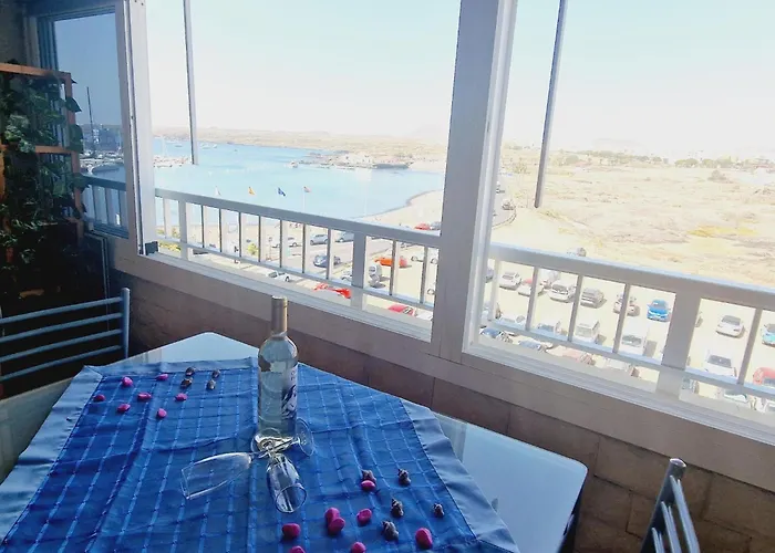 Small Rooftop, Ocean View بيت للعطل أرونا